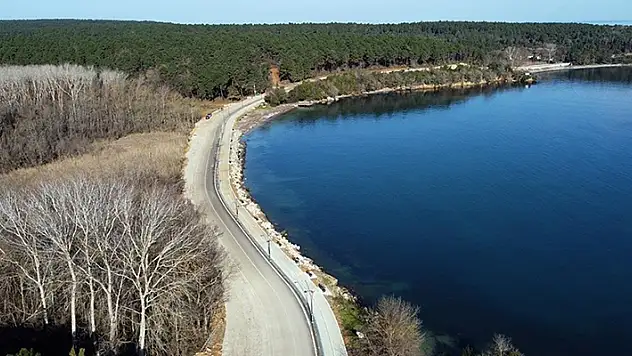Sinop'ta kötü hava şartları ve akıntı nedeniyle denize girilmesi yasaklandı
