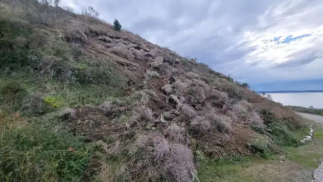 Sinop'ta korkutan heyelan
