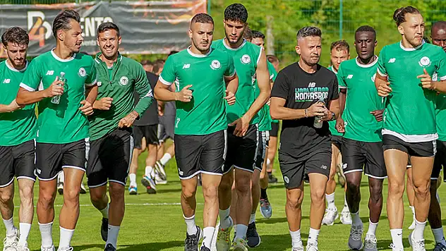 SIRADA SAĞ BEK VAR!
