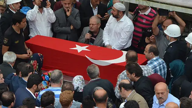 Şırnak'ta şehit olan polis memuruna son görev