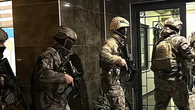 Şırnak'ta terör örgütlerine operasyon: 10 gözaltı
