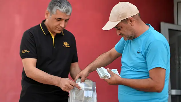 Şırnak'taki kuyumcunun dolandırılan 180 bin lirasını, Adana'daki taksicinin 'şüphesi' kurtardı
