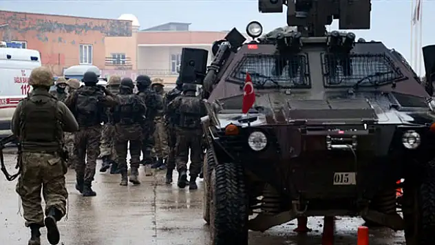 Şırnak ve Kars'ta 8 terörist öldürüldü