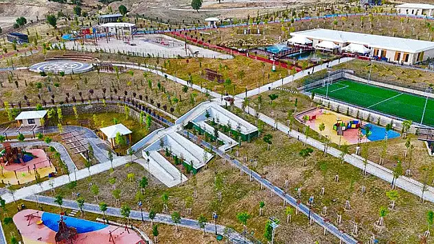 Şırnak'ta 'Recep Tayyip Erdoğan Millet Bahçesi' hizmete açıldı