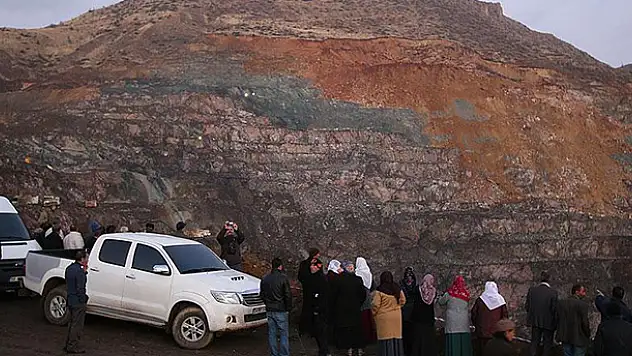 Şirvan'da maden ocağındaki göçükte 3 işçi hayatını kaybetti
