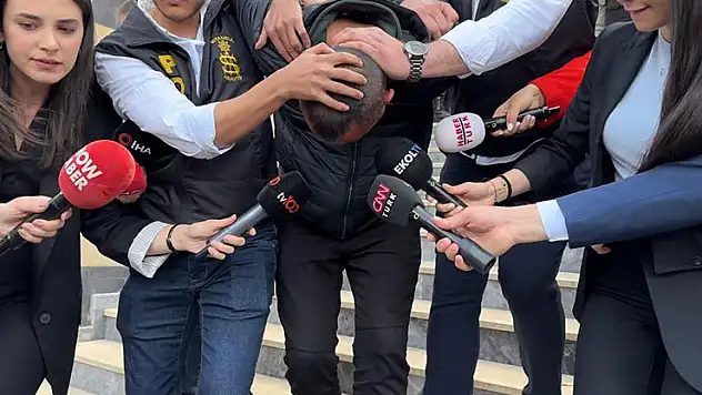 Şişli'de eski eşini öldüren şüpheliyle beraberindeki 3 suç ortağı adliyeye sevk edildi