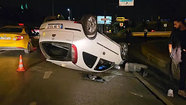 Şişli'de kaldırıma çıkan otomobil takla attı sürücü yara almadan kurtuldu