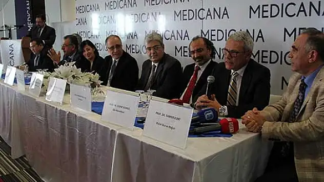 Sivas'ta 'Akademisyenlerle Buluşma' toplantısı