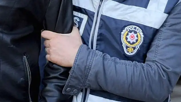 Sivas'ta aranan 22 kişi sandık başında yakalandı