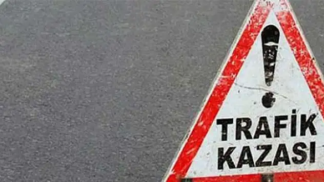 Sivas'ta midibüs devrildi: 13 yaralı