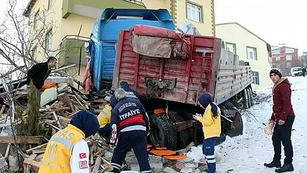 Sivas'ta trafik kazası: 1 ölü