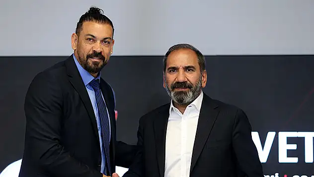 Sivasspor'da Servet Çetin dönemi resmen başladı
