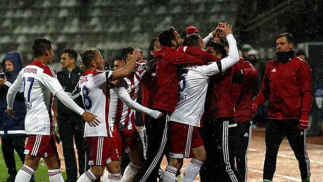 Sivasspor evinde kazandı