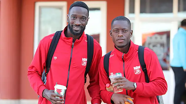 Sivasspor kafilesi Konya'ya gitti
