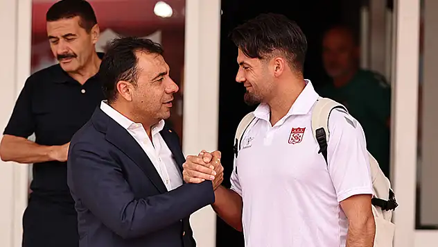 Sivasspor kafilesi Konya'ya hareket etti
