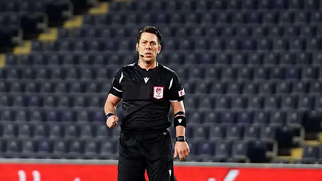 Sivasspor-Konyaspor maçını Fırat Aydınus yönetecek

