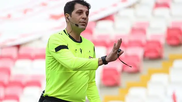 Sivasspor - Konyaspor maçının VAR hakemi Mustafa Öğretmenoğlu oldu
