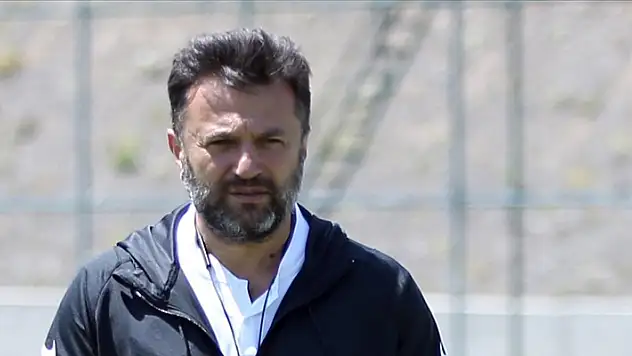 Sivasspor, teknik direktör Bülent Uygun ile anlaşmaya vardı
