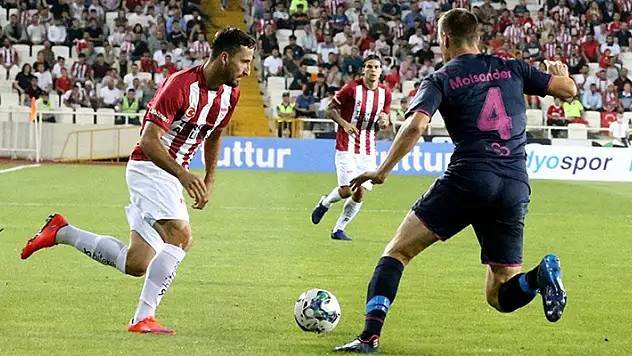 Sivasspor yoluna UEFA Konferans Ligi'nde devam edecek

