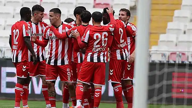 Sivasspor'un yüzü 5 maç sonra güldü