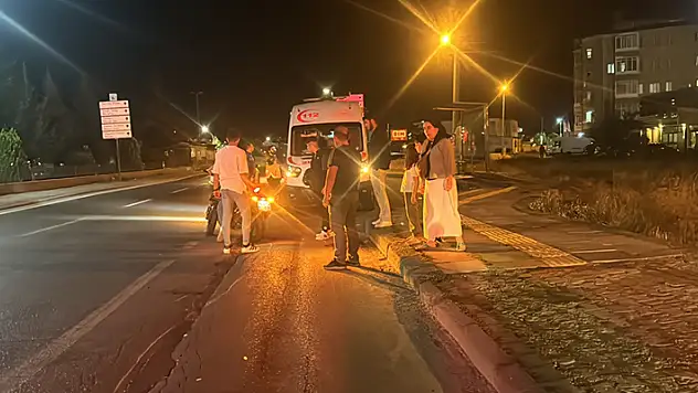 Sivas'ta motosikletin çarptığı yaya ağır yaralandı 
