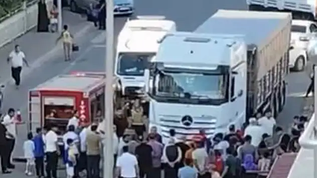 Siverek'te tırın çarptığı yaşlı kadın ağır yaralandı