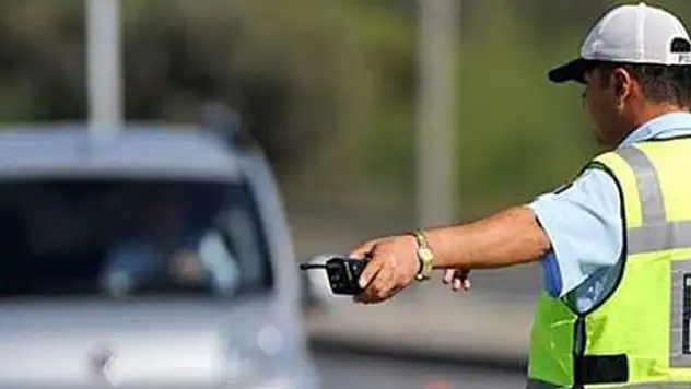 Sivil trafik uygulaması başladı