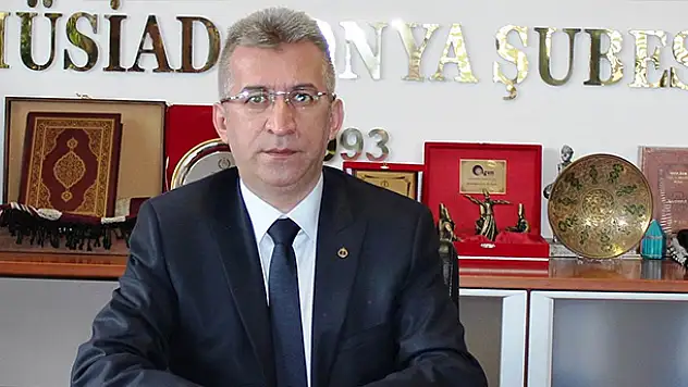 Siyasi belirsizlik reel sektörü olumsuz etkiledi