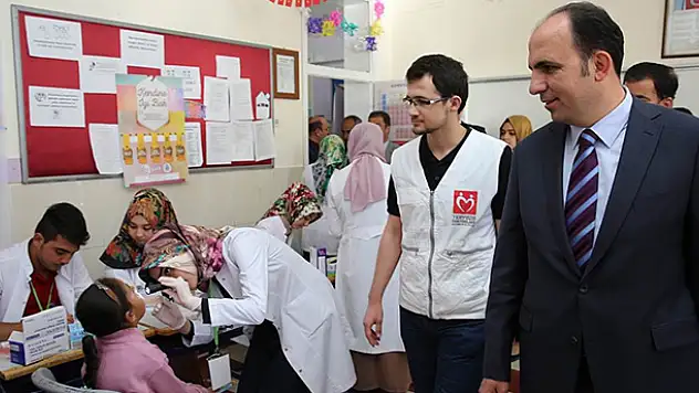 Sızma'da öğrencilere sağlık taraması