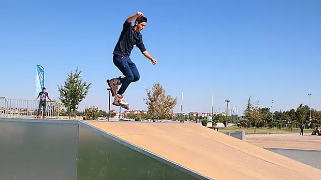 Skate Park, gençlerin gözde adresi oldu