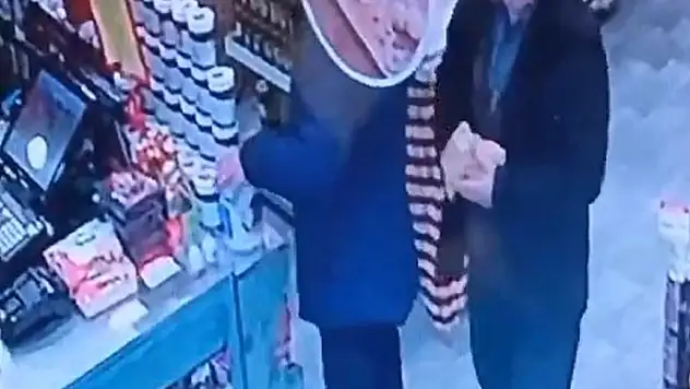 SMA hastası bebeğin bağış kumbarası çalındı
