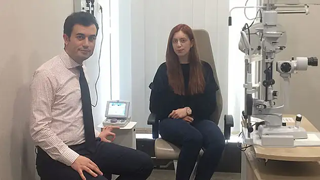 Smile lazer yöntemiyle miyop ve astigmata bıçaksız çözüm 
