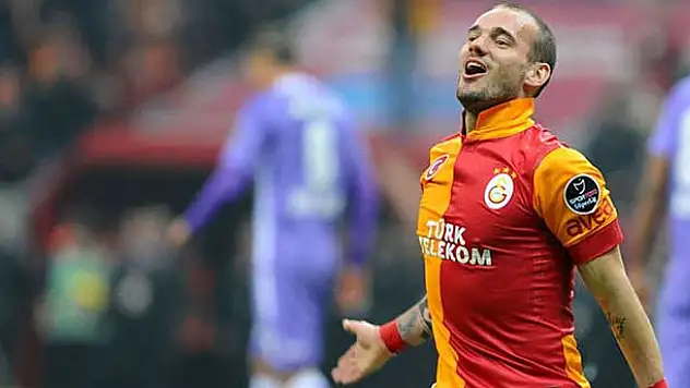 Sneijder, basın mensuplarına öfke kustu
