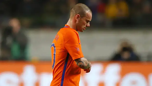 Sneijder'den flaş açıklama!