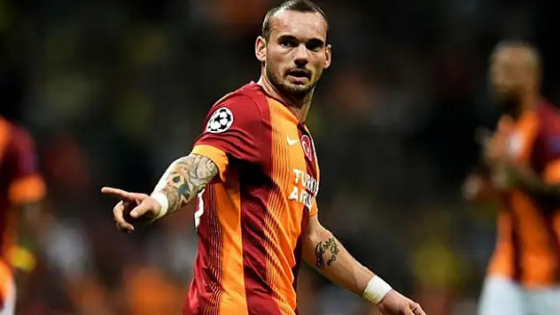 Sneijder: Sakatlığımı tamamen farklı bir hikayeye dönüştürdüler