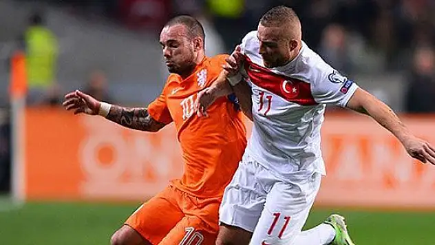 Sneijder UEFA'nın merceğinde