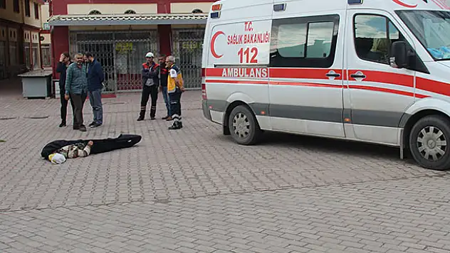 Sokak ortasında ölü bulundu