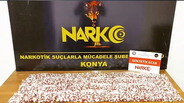 Sokak satıcılarına operasyonda 7 bin 101 bin hap ele geçirildi