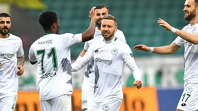 Sokol Cikalleshi 6 gole ulaştı