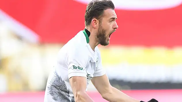 Sokol ve İsmael haftanın 11'inde