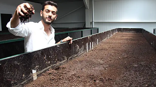 Solucan sevgisi iş sahibi yaptı