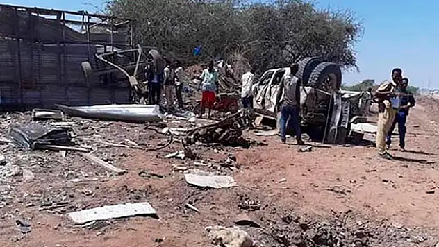 Somali'de bombalı saldırıda 6 Türk yaralandı