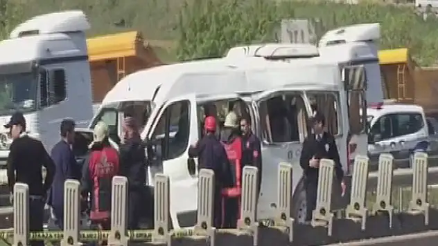 Sondakika! - İstanbul'da minibüste patlama