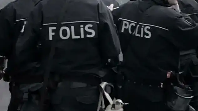 Sonunda bunu da gördük Polis, polisi dolandırdı!