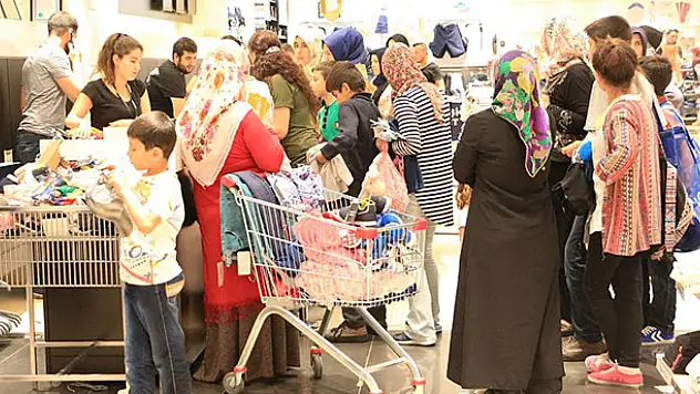 Sosyal belediyeciliğe Karatay imzası