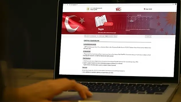 Sosyal medya düzenlemesi Resmi Gazete'de yayımlanarak yürürlüğe girdi! 