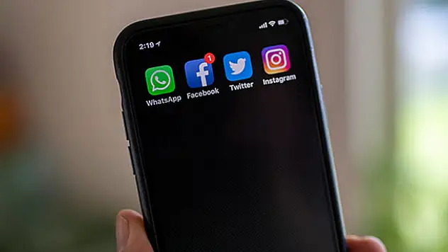 Sosyal medya paylaşımları ağır cezalar getirebilir