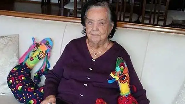 Söz yazarı Ayten Baykal hayatını kaybetti