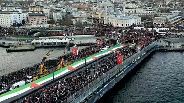 Spor camiası, Filistin'e destek için buluştu