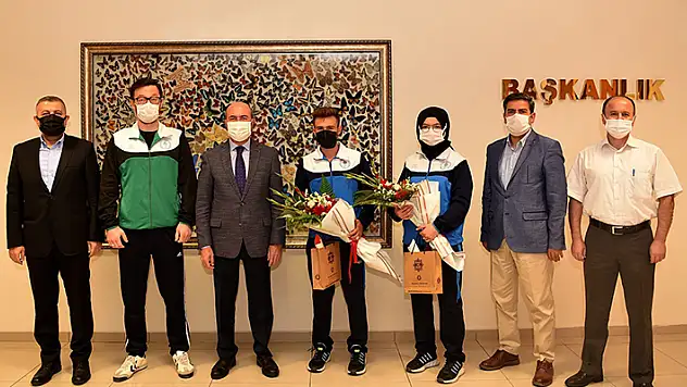 Sporculardan Pekyatırmacı'ya ziyaret